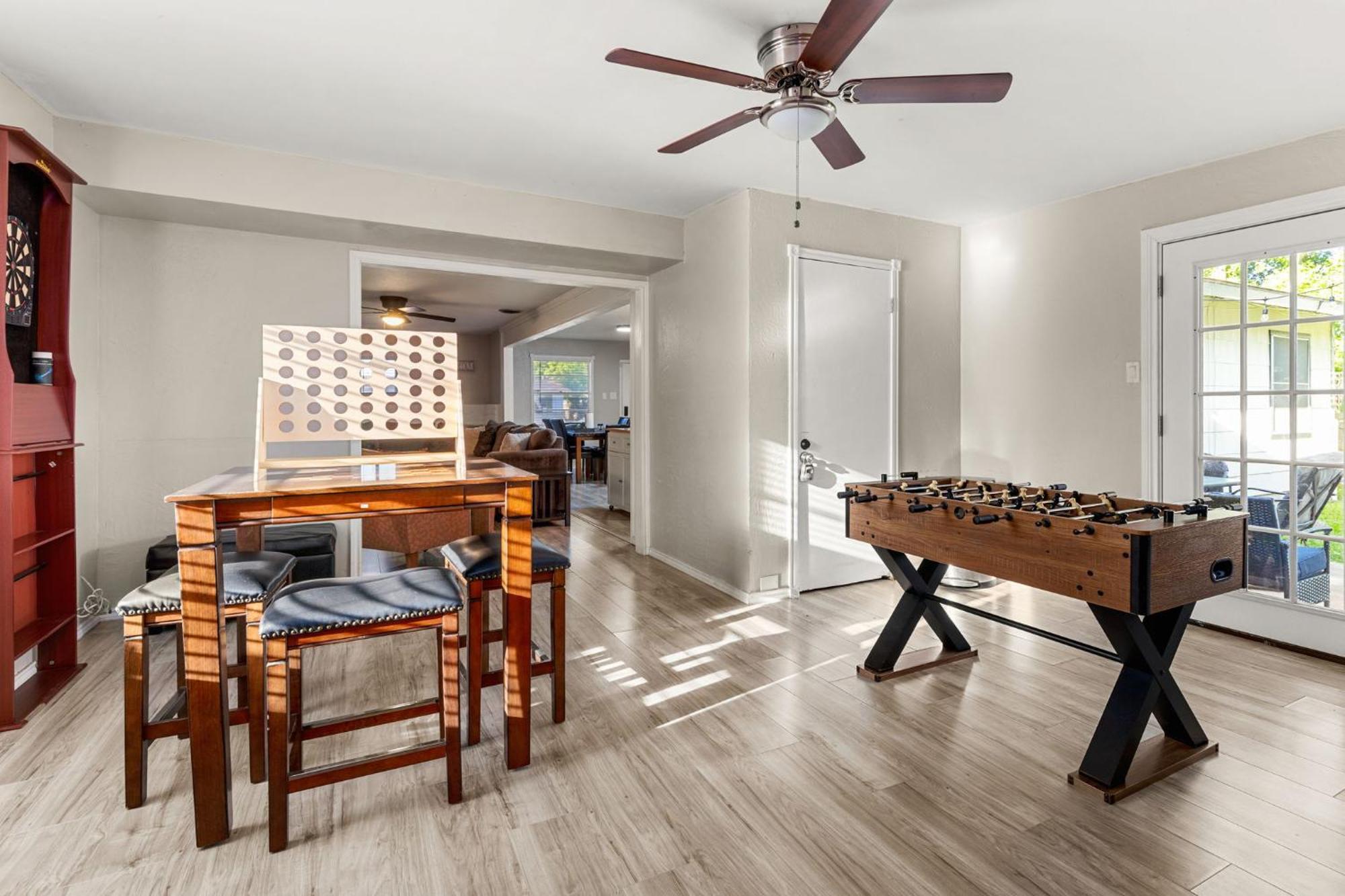 Cozy 3 Bedroom With Hot Tub 2 Min Away From Lackland 圣安东尼奥 外观 照片