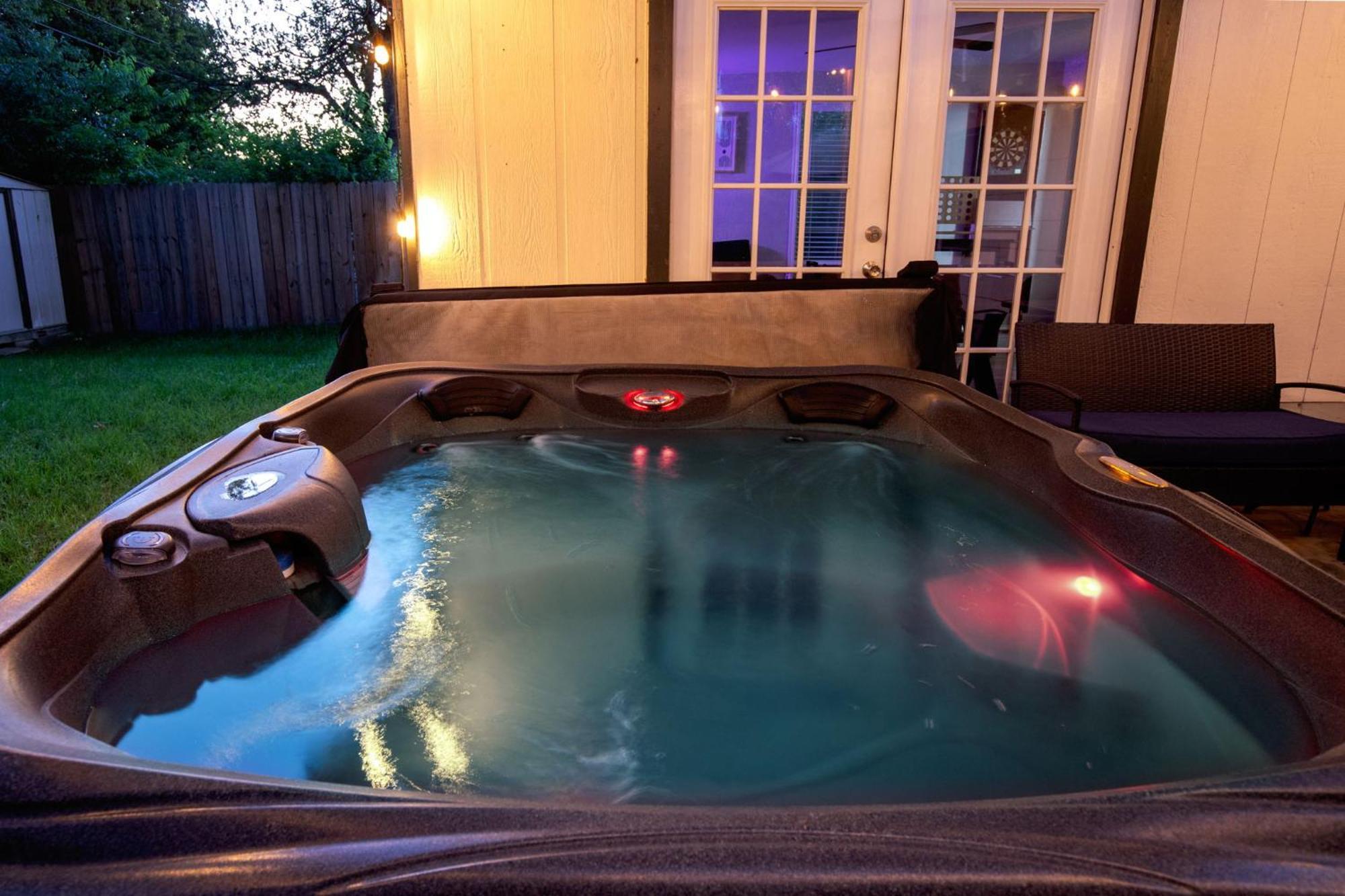 Cozy 3 Bedroom With Hot Tub 2 Min Away From Lackland 圣安东尼奥 外观 照片